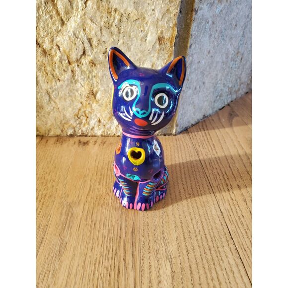 Mexican Pottery Blue Cat Figure Folk Art Hand Painted EUC - Picture 1 of 8